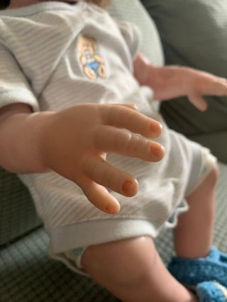 Muñeco reborn bebé