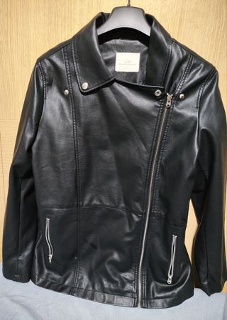Cazadora oversize biker símil piel