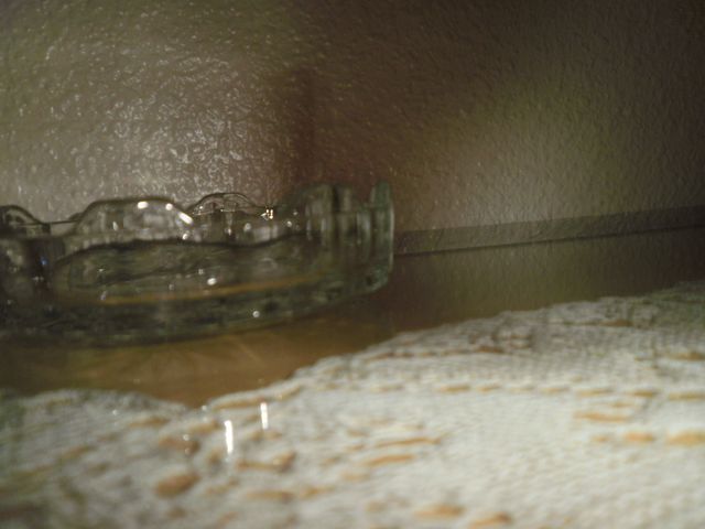 CAJA / JOYERO REDONDO DE VIDRIO TALLADO