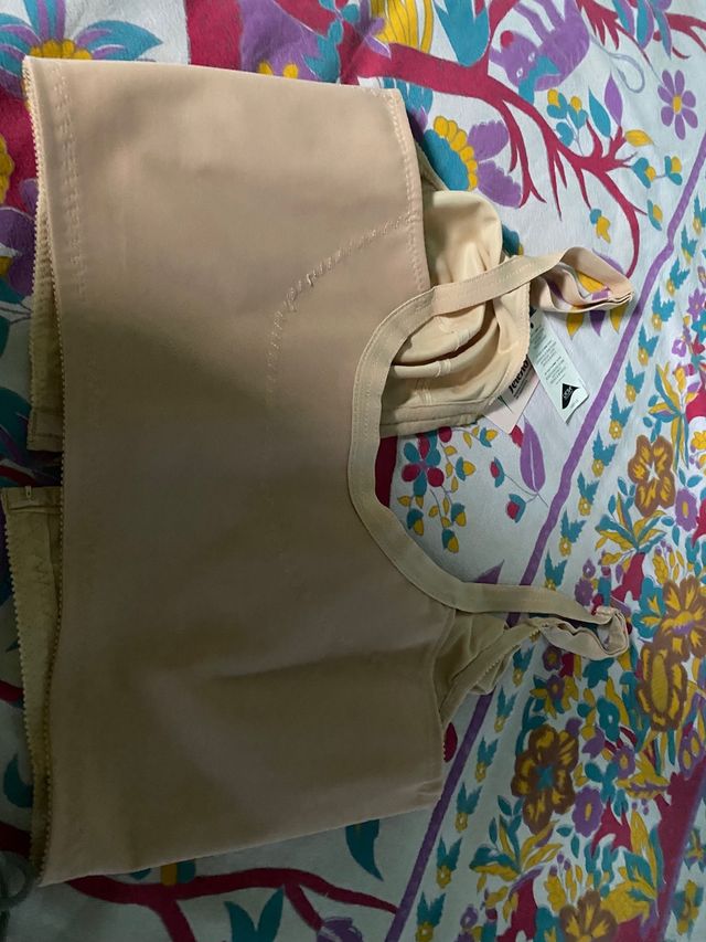 Sujetador teleno cuerpo talla 125 cierre delantero