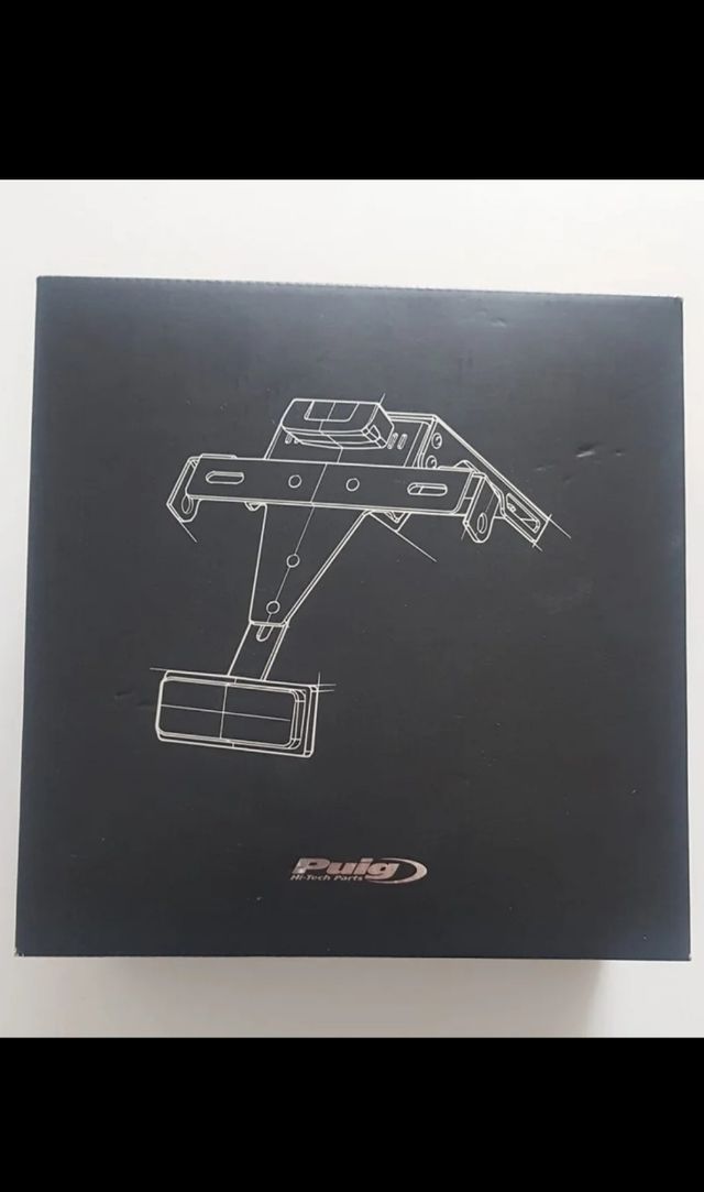 PORTAMATRICULAS PUIG ORIGINAL