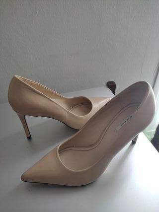 Zapatos salón 40 piel auténtica sin estrenar Zara