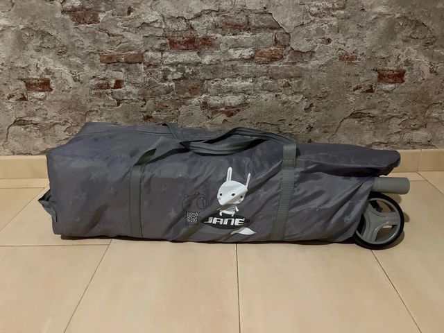 Cuna de viaje Jané Duo Level Toys. Gris Estrellas