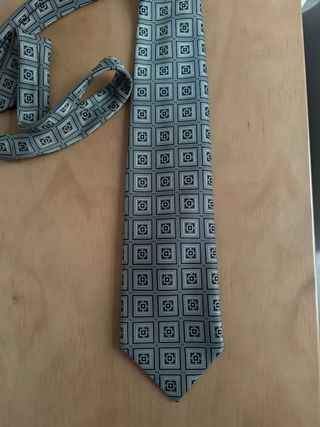 Corbata clásica cuadros