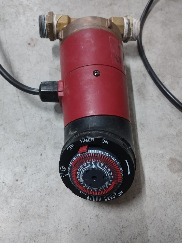 Bomba recirculación acs