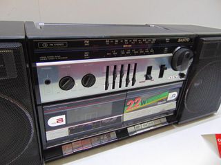 RADIO CASSETTE VINTAGE (150479)