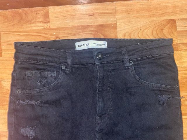 Pantalón vaquero Bershka