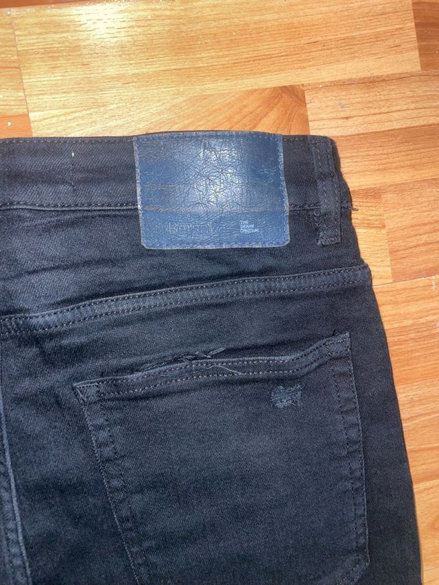 Pantalón vaquero Bershka