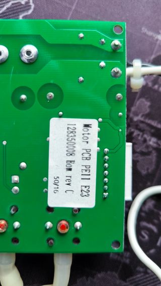 🤖 Módulo de Mando Aspiradora Nilfisk – Avería🔧