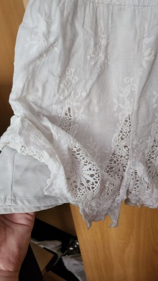 Mono elegante y muy cómodo