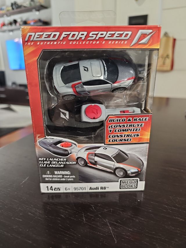 Mega Bloks NFS Audi R8 build & race