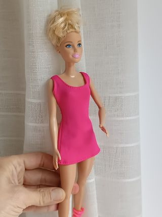 Barbie ghw56n31 mattel 2015 made in Indonesia