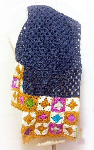 Bufanda de crochet con grannys