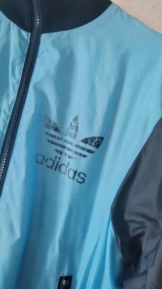 Sudadera Adidas vintage tipo chaqueta 