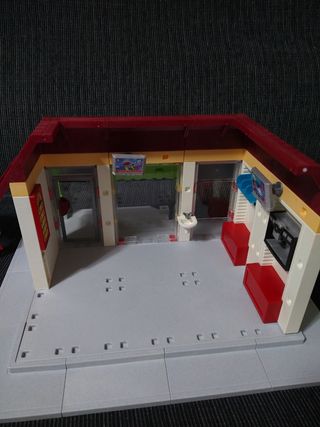 Playmobil 6220 + 6441 fast food