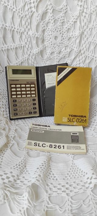 Calculadora japonesa Toshiba SLC 8261