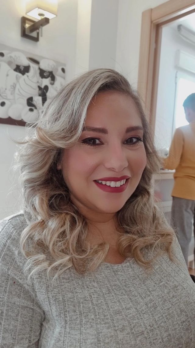 Peluquera y maquilladora Málaga