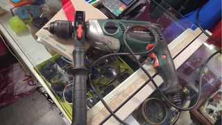 Taladro percutor Bosch