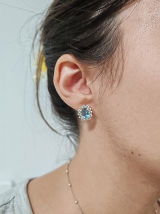 Pendientes de oro con circonitas