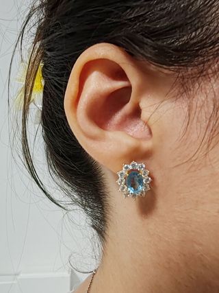 Pendientes de oro con circonitas