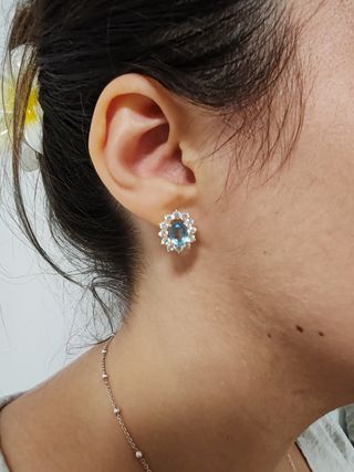 Pendientes de oro con circonitas