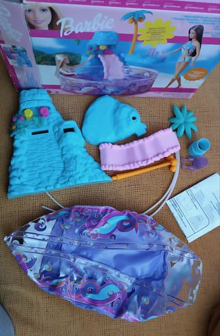 Barbie piscina tropical. Mattel. 2002