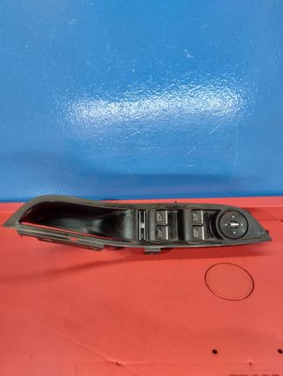 MANDO ELEVALUNAS FORD FOCUS 