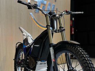 Electric Motion Factor-E 2025 trial electrica
