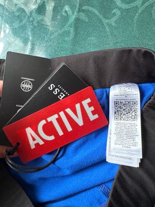 Short deportivo guess