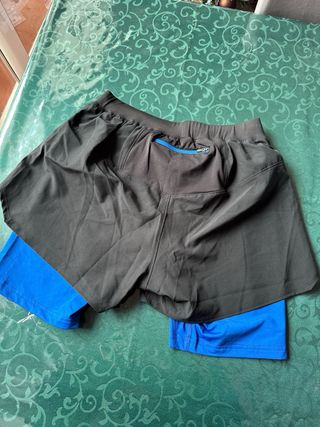 Short deportivo guess