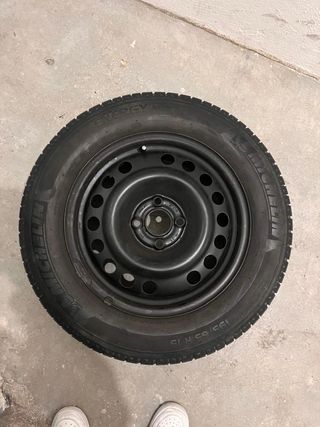 Cinco llantas oiginales OPEL