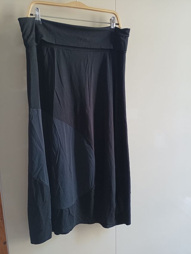 Falda larga alternativa