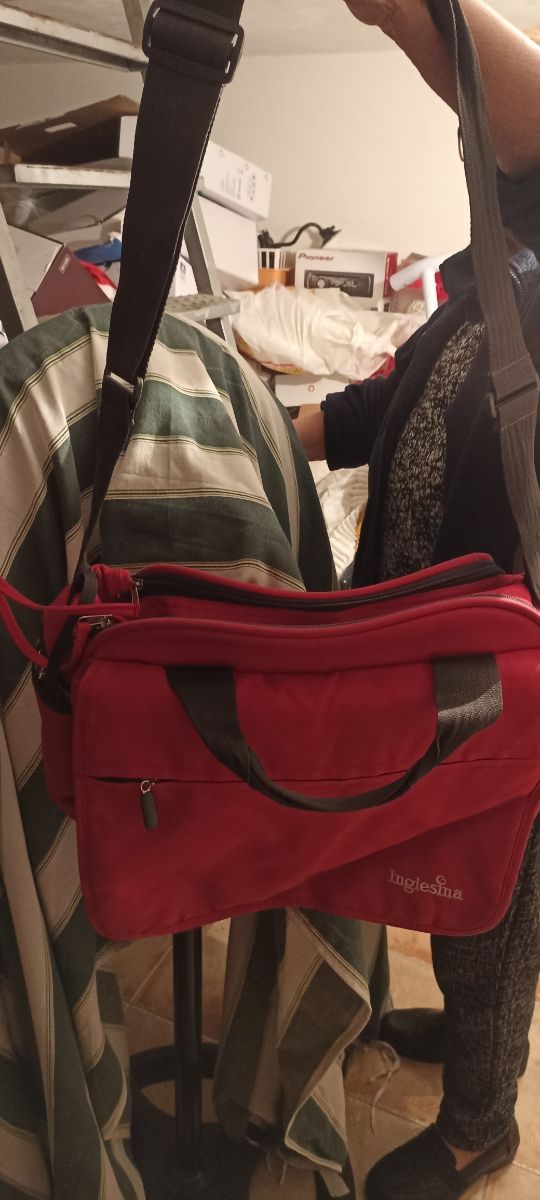 Borsone Inglesina rosso bimbo ottime