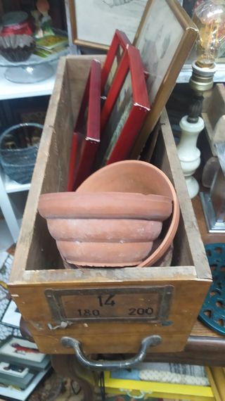 Cajón de archivador vintage