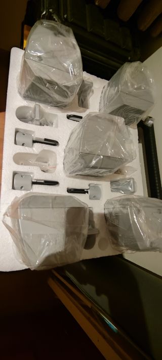 Conjunto de altavoces vieta