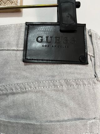 Pantalón GUESS 32
