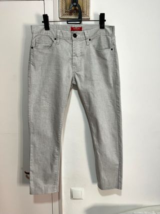 Pantalón GUESS 32