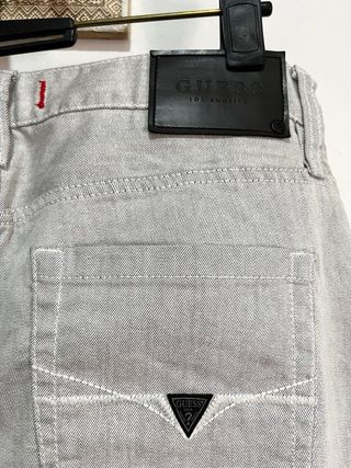 Pantalón GUESS 32