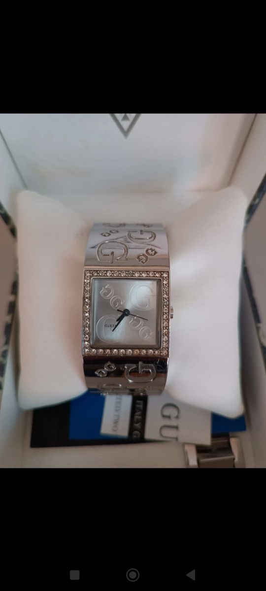 Orologio acciaio Guess semirigido