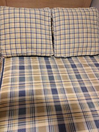 Cortinas, edredón y cojines