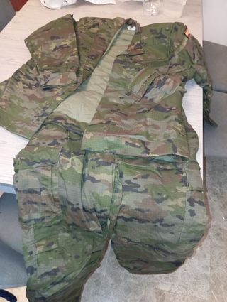 Mimeta militar de frío extremo 
