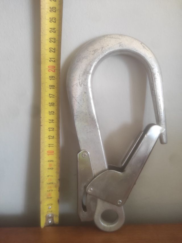 GANCHO MOSQUETÓN 20 KN