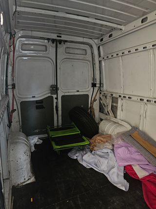 MUDANZAS Y PORTES