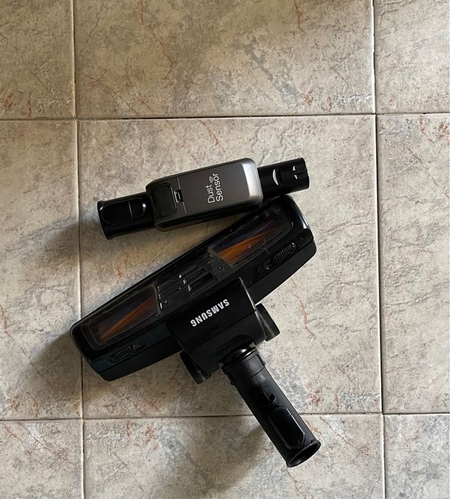 Scopa aspirapolvere samsung