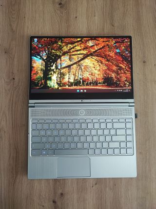 Portátil MSI Modern 14 A10M-600XES