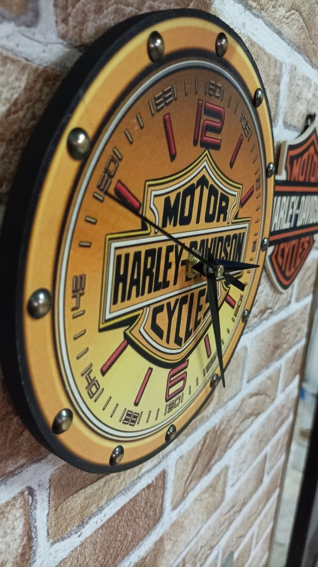 Orologi a muro artigianale