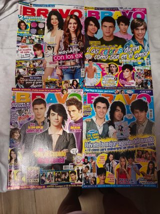 Revistas Bravo,superpop,egirl