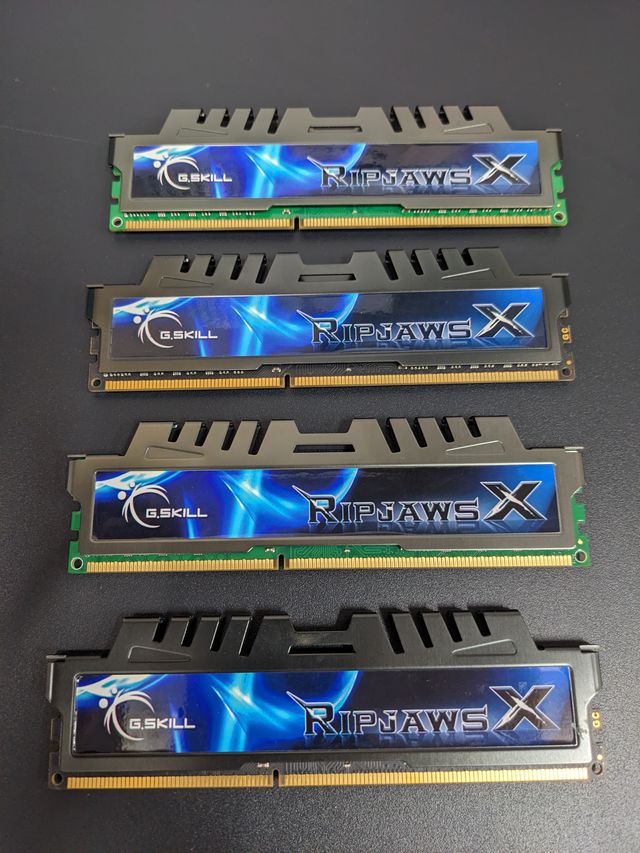 Memoria RAM G-Skill Ripjaws 8Gb DDR3 (4*2Gb)