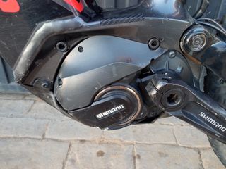 BICICLETA CANNONDALE ELECTRICA 750 W