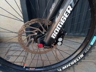 BICICLETA CANNONDALE ELECTRICA 750 W